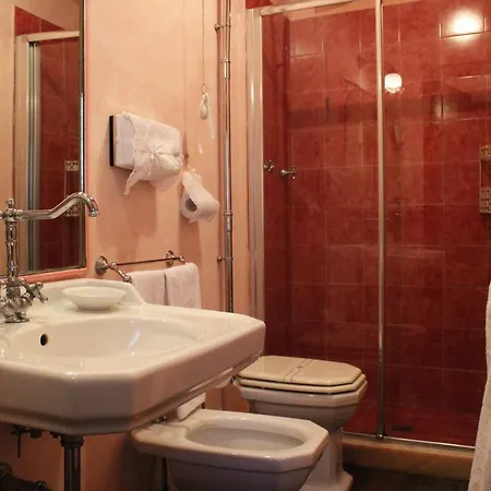 Ulivo Rosso Bed and Breakfast *