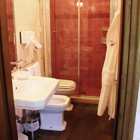 Ulivo Rosso Sesto Fiorentino