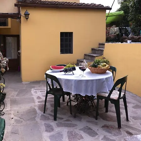 Ulivo Rosso Bed & Breakfast Sesto Fiorentino