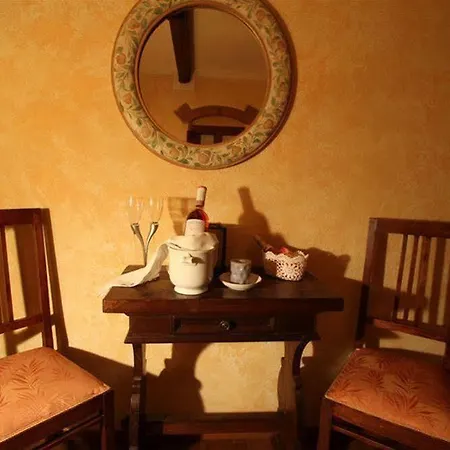 Ulivo Rosso Bed and Breakfast *