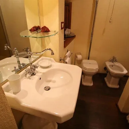 Ulivo Rosso Bed and Breakfast *